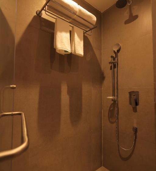 스탠다드 룸 킹사이즈 침대, Pride Elite Haridwar Near Haridwar Railway Station