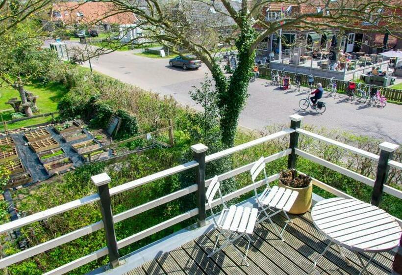 带阳台的豪华间, B&b De Postoari Terschelling