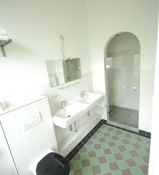 带阳台的豪华间, B&b De Postoari Terschelling