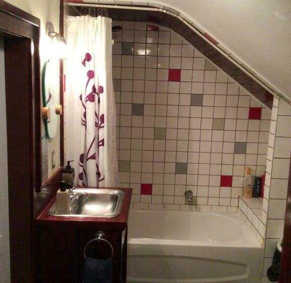 이코노미 싱글 룸, Nisku Guest House