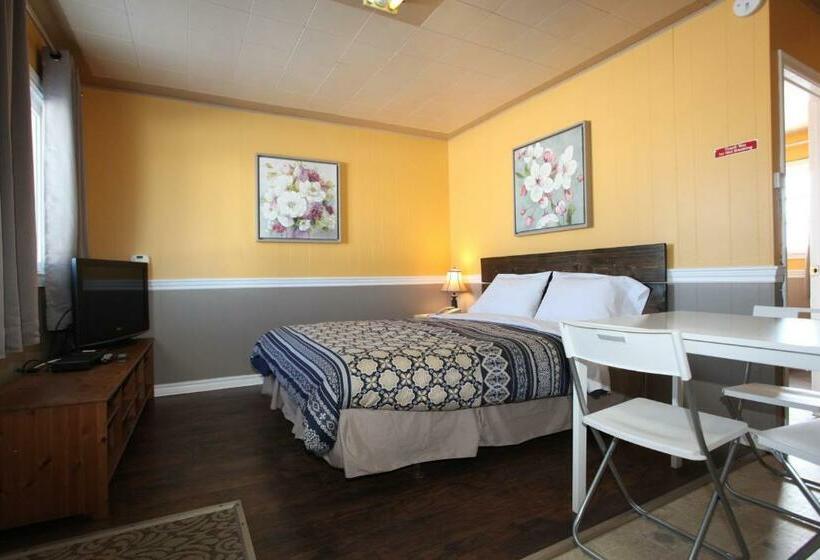 スーペリアールーム, Century Ii Motel