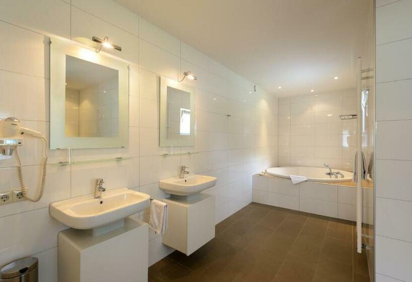 חדר דלוקס עם מיטת קינג, Bemelmans