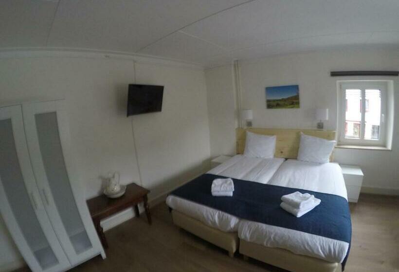 Номер Базовый Совметсный Санузел, Gasterij Berg En Dal