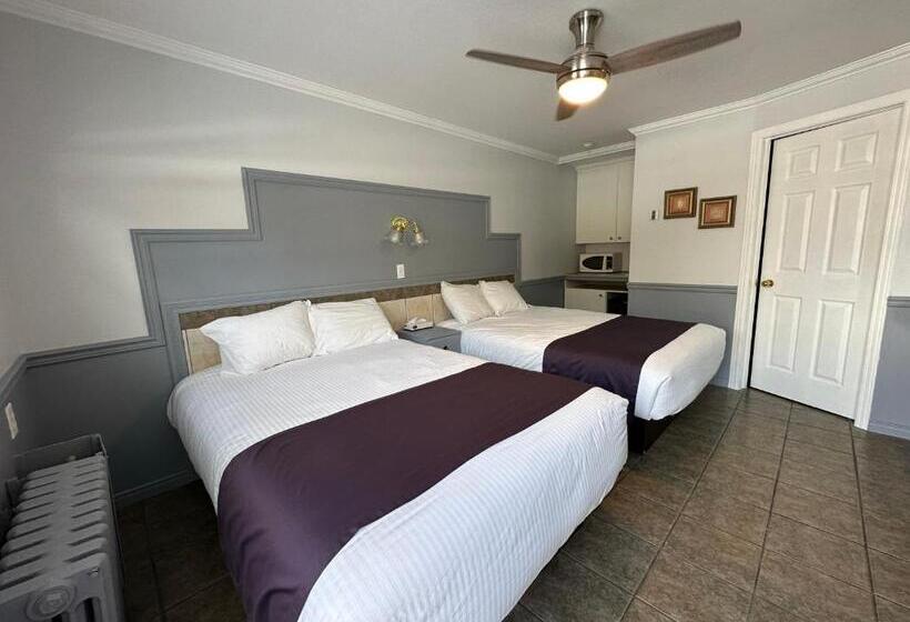 Номер Стандарт 2 Двуспальные Кровати, Motel Le Refuge