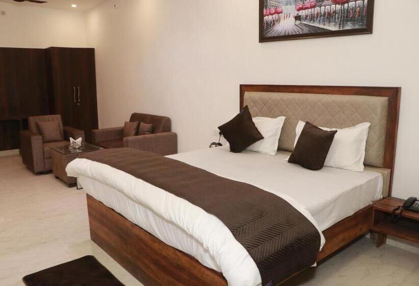 스탠다드 룸 킹사이즈 침대, Sun River Resort