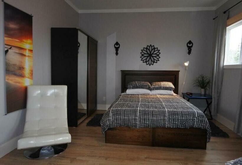 דירת שני חדרים, Black Rooster Guesthouse