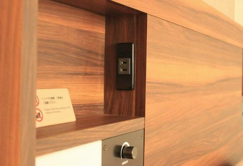 Номер Стандарт, Kochi Pacific