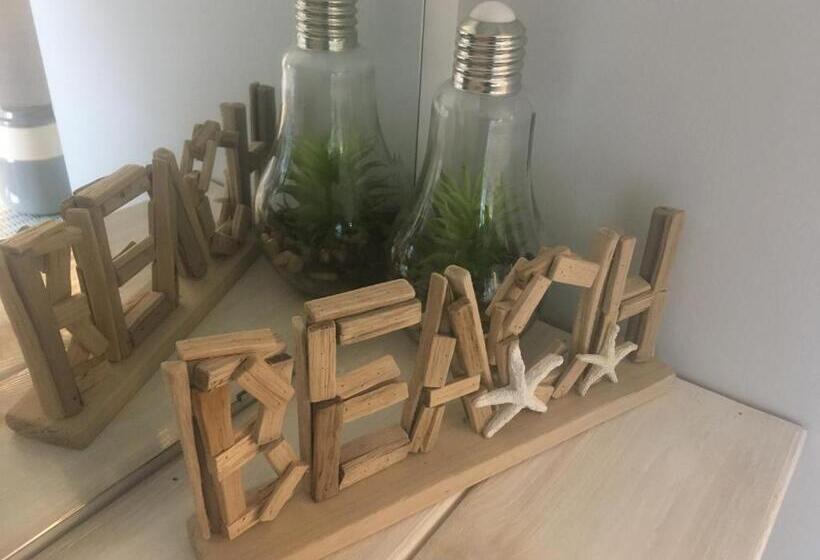 سوئیت با تخت بزرگ, Long Lake Waterfront Bed And Breakfast