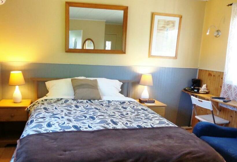 Номер Стандартный Кровать Куин, Motel Des Deux Lacs