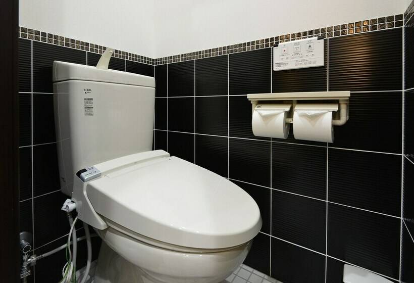 Llit en Habitació Compartida, Sakura  Hostel