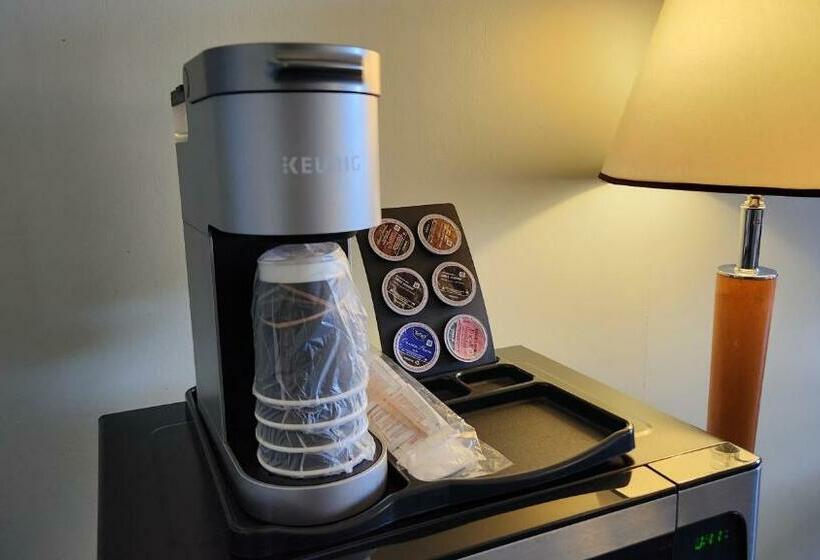 스탠다드 룸 퀸사이즈 침대, The Cedars Inn Hotel & Convention Centre