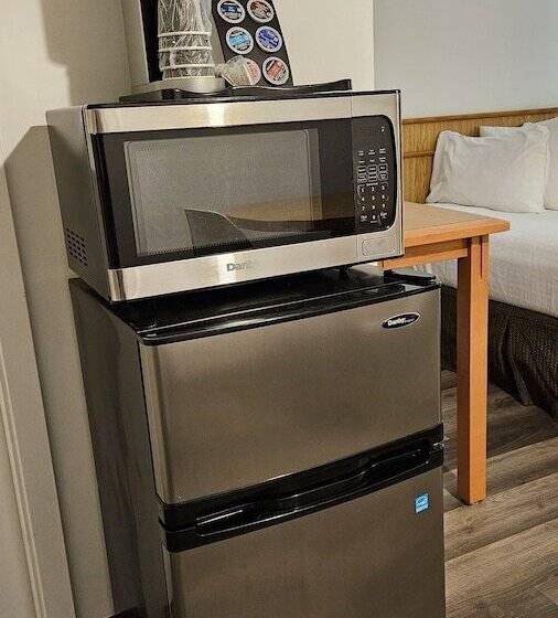 스탠다드 룸 더블 침대 2개, The Cedars Inn Hotel & Convention Centre