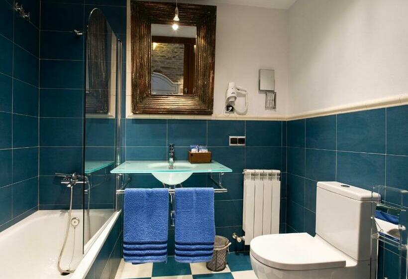 Номер Стандарт, Hostal Raices