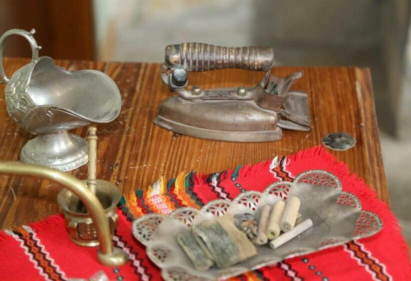 غرفة عائلية, Rural Los Abriles