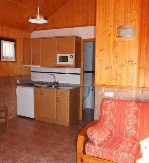 Бунгало Стандарт 2 Спальни, Camping Iratxe Ciudad De Vacaciones