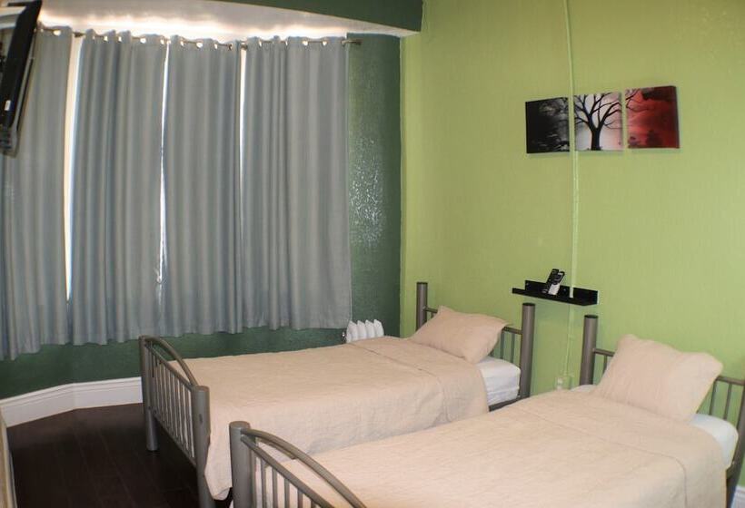 Quarto standard, Orange Village Hostel