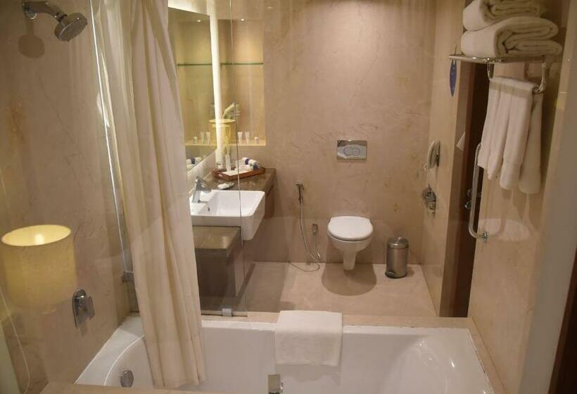 高级大房间, Radisson Blu Resort & Spa Alibaug