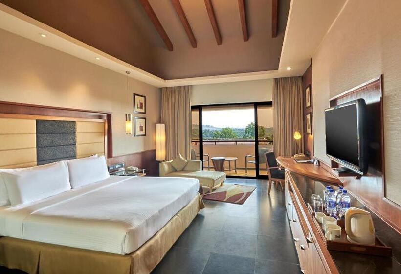 豪华房间, Radisson Blu Resort & Spa Alibaug