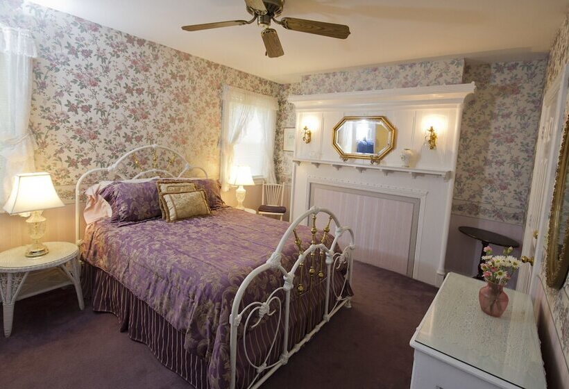 스탠다드 룸, Anne's White Columns Inn