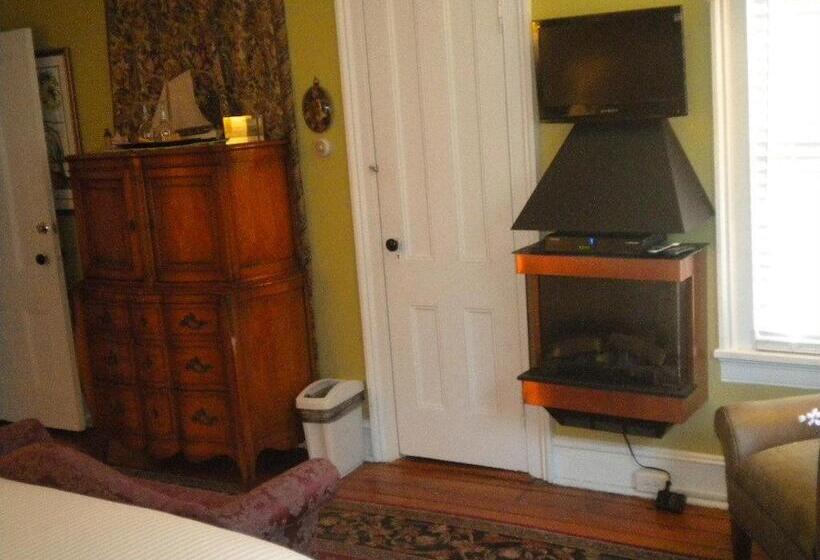 Стандартный Номер Кровать Кинг, The Stirling House Waterfront Inn Greenport