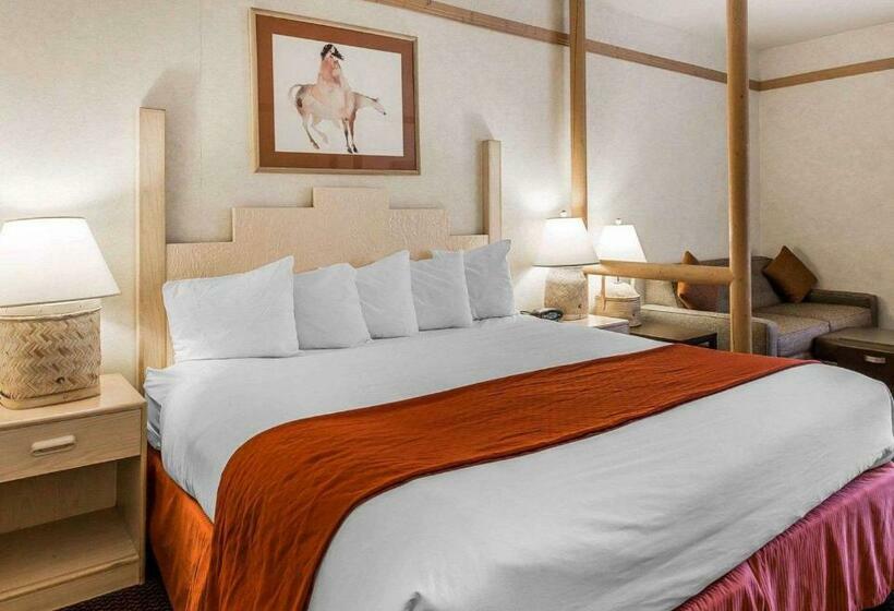 Люкс Кровать Кинг, Quality Suites Moab Near Arches National Park