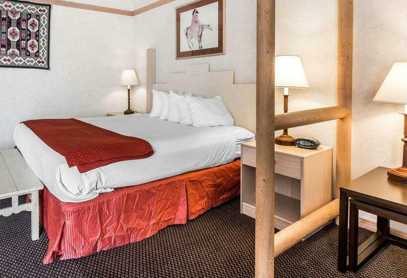 Люкс Кровать Кинг, Quality Suites Moab Near Arches National Park