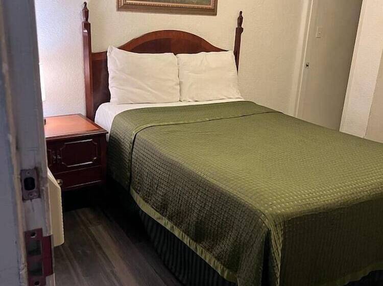 Номер Стандарт, Economy Inn Paso Robles