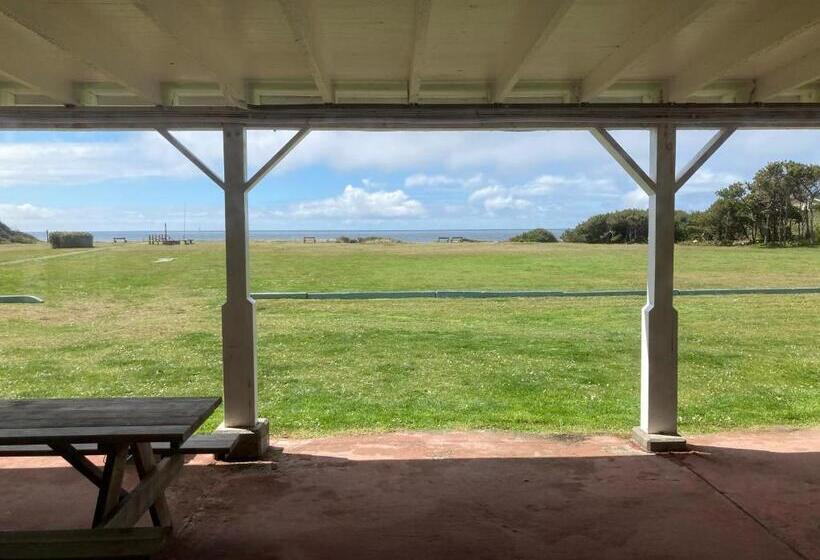 Стандартный Номер Кровать Кинг, Tillicum Beach Motel   Formerly Deane S Oceanfront Lodge