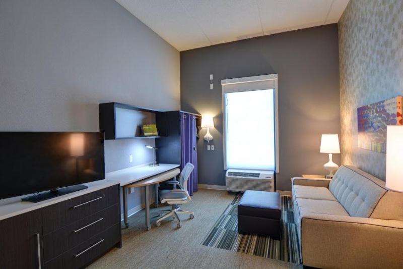 Люкс, Home2 Suites By Hilton Stafford Quantico