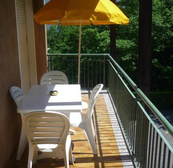 2 Bedroom Apartment with Views, Residence Hotel Maxi