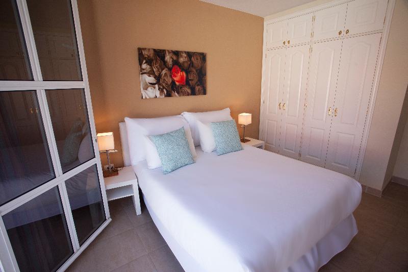 Апартаменты 2 Спальни, Coral Los Silos  Your Natural Accommodation Choice