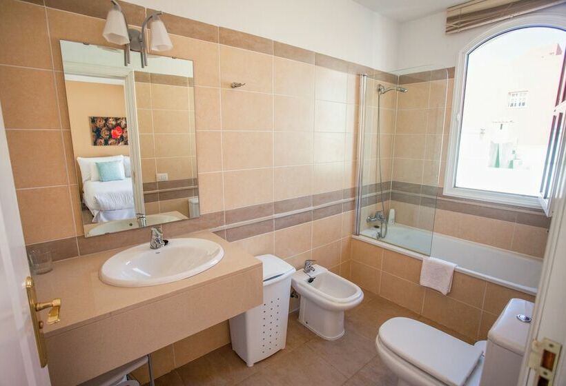 Апартаменты 1 Спальня, Coral Los Silos  Your Natural Accommodation Choice