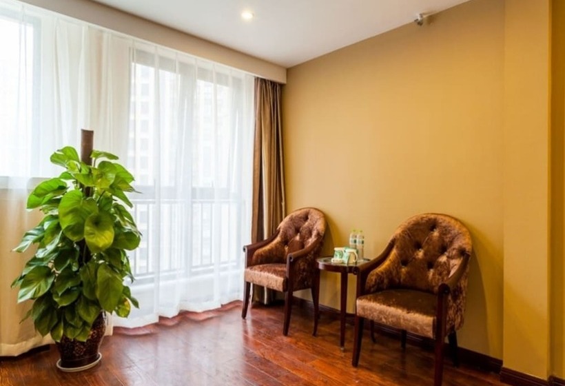 Номер Стандарт, Greentree Inn Chengdu Hightech Development West Zone Shidai Tian Street Express
