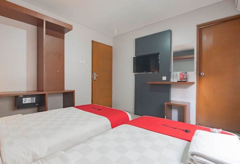 Номер Стандарт, Reddoorz Plus @ Dago Pojok 3