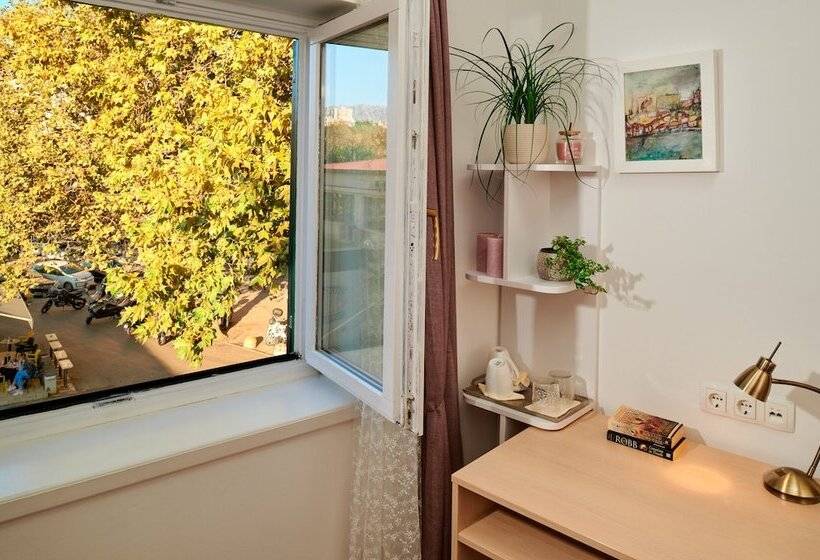 اتاق لوکس چهار تخته, Lanterna Rooms