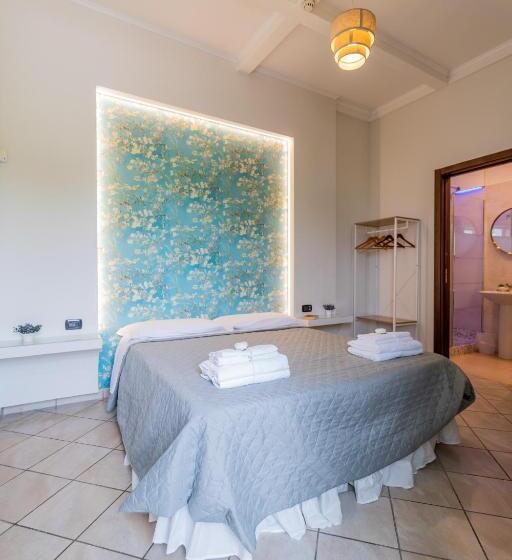 غرفة قياسية مطلّة علي الحديقة, Villa Rocla Guest House Pompei