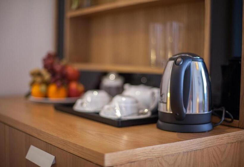Семейный Полулюкс, Orussey One Hotel & Apartment