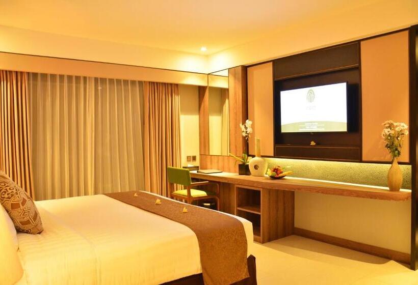 Номер Deluxe с Балконом, The Nest Hotel Nusa Dua