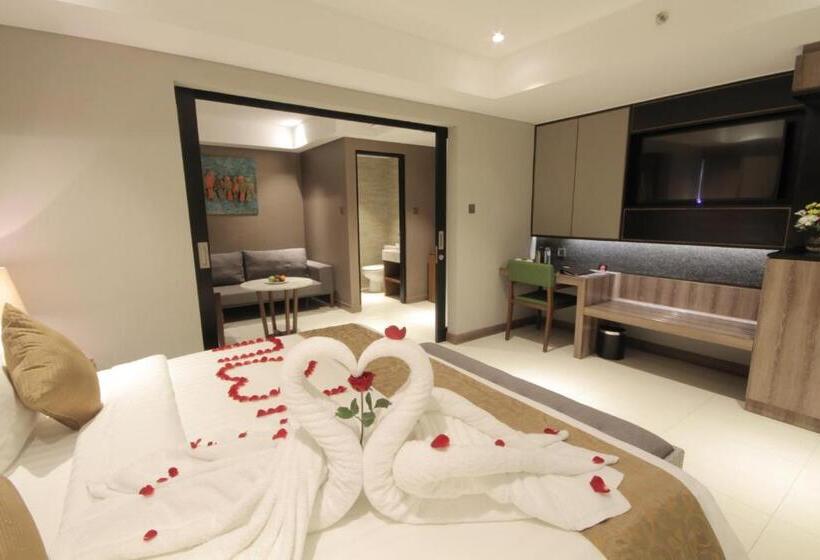Люкс с Балконом, The Nest Hotel Nusa Dua