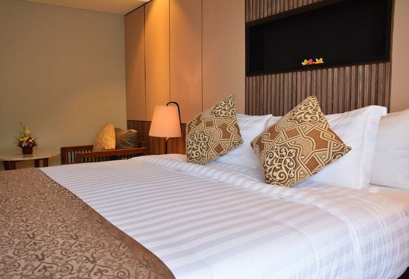 Номер Deluxe с Балконом, The Nest Hotel Nusa Dua