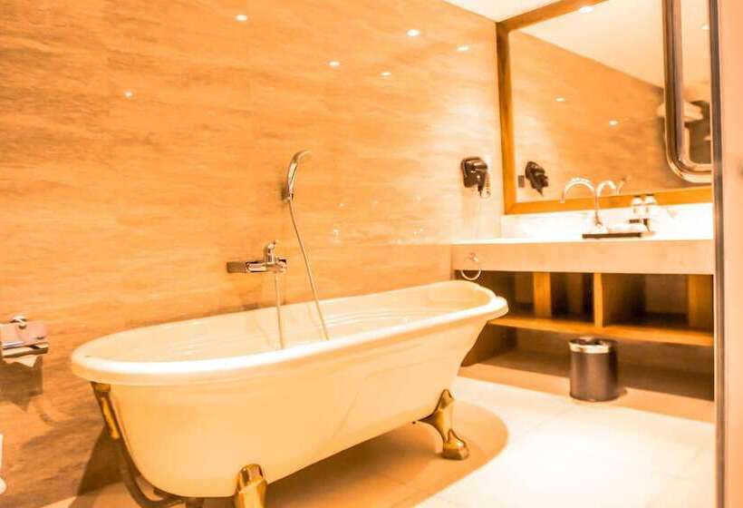 Люкс с Балконом, The Nest Hotel Nusa Dua