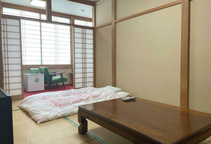 Номер Стандарт, Yoshioka Ryokan