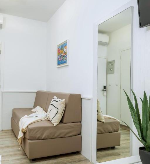 Номер Superior Вид на Город, Boutique Suites Joyce