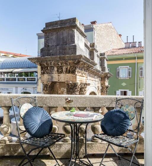 Номер Superior с Террасой, Boutique Suites Joyce