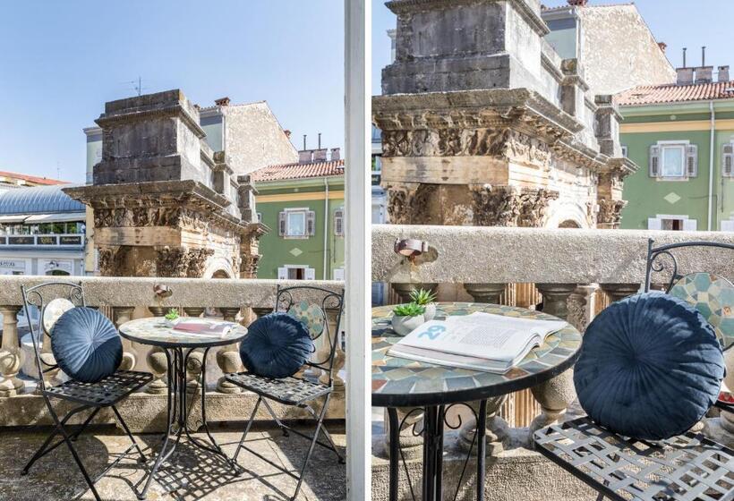 Номер Superior с Террасой, Boutique Suites Joyce