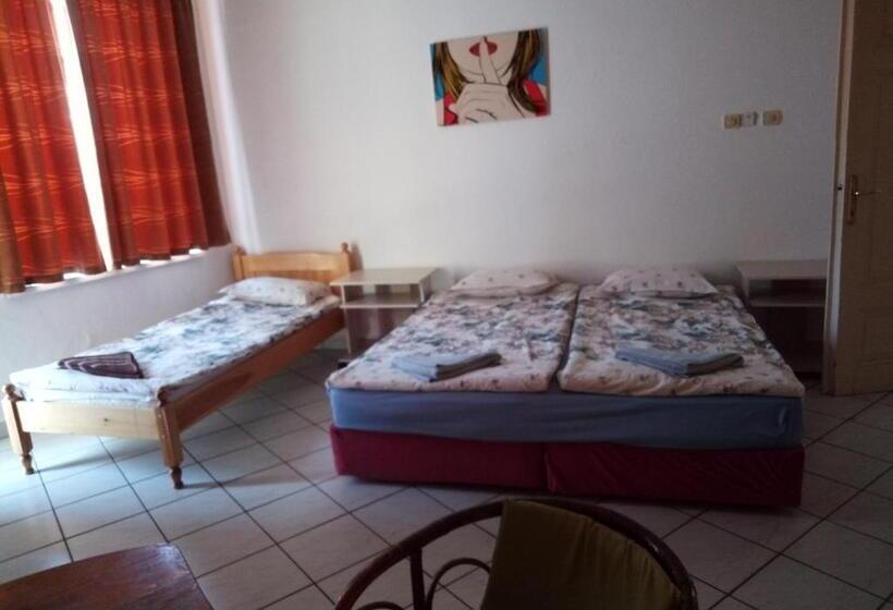 آپارتمان 1 خوابه با بالکن, Casablanca City