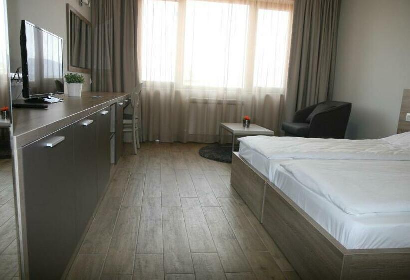 Номер Стандарт Вид на Озеро, La Casa