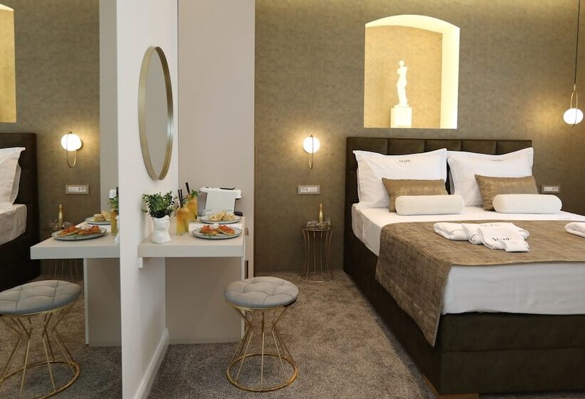 اتاق لوکس با چشم‌انداز دریا, Mape Luxury Rooms