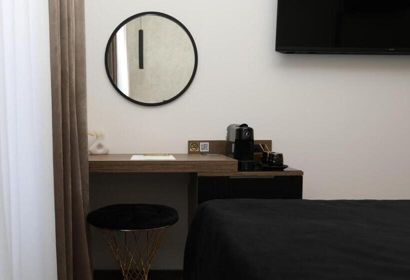اتاق لوکس با تخت بزرگ, Mape Luxury Rooms