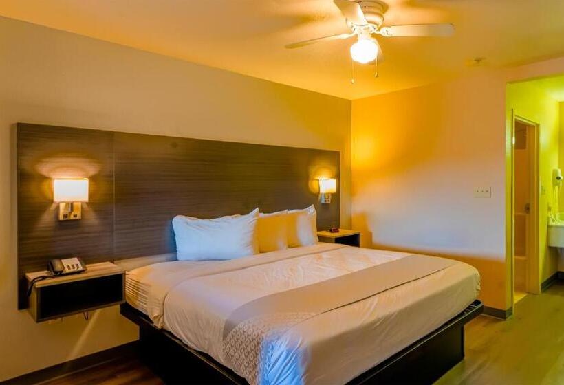 Номер Премиум, Regency Inn & Suites